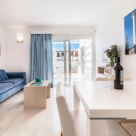 Livvo Oasis Apartman Puerto del Carmen