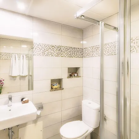 Livvo Oasis Apartman *