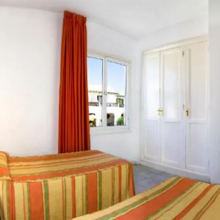 Livvo Oasis Apartment