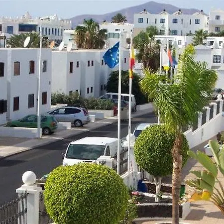 Livvo Oasis Apartment *